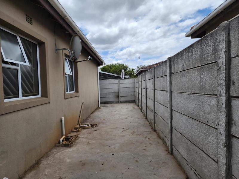 3 Bedroom Property for Sale in Hagley Western Cape